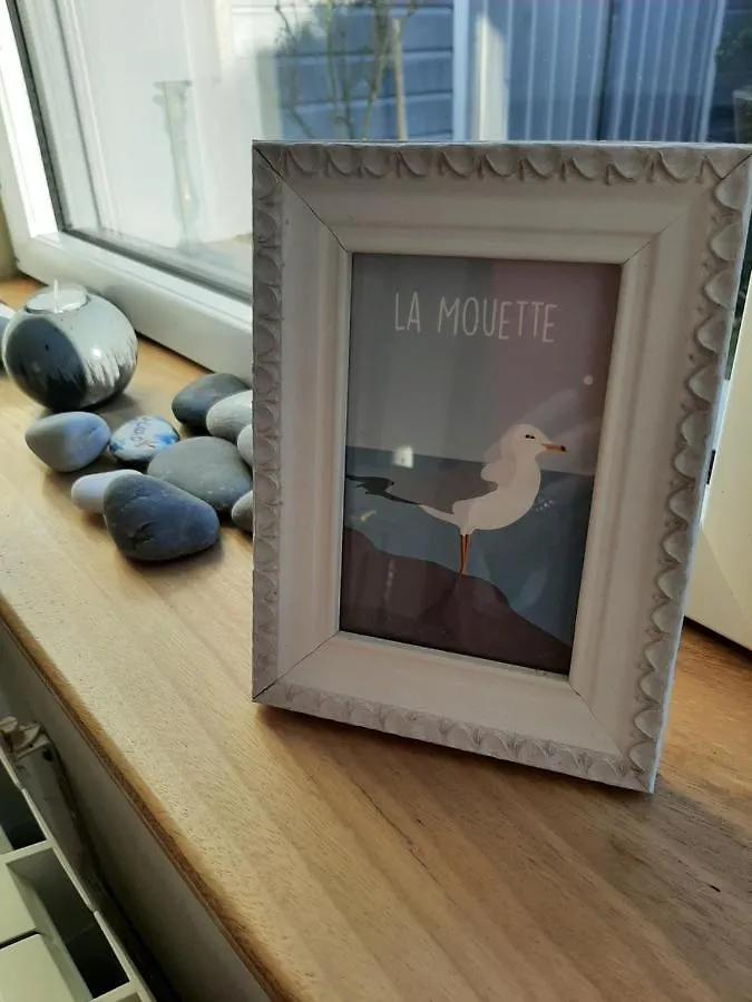 Maison Chaleureuse Bord de Mer Primelin 0*,